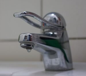 How to fix a dripping faucet